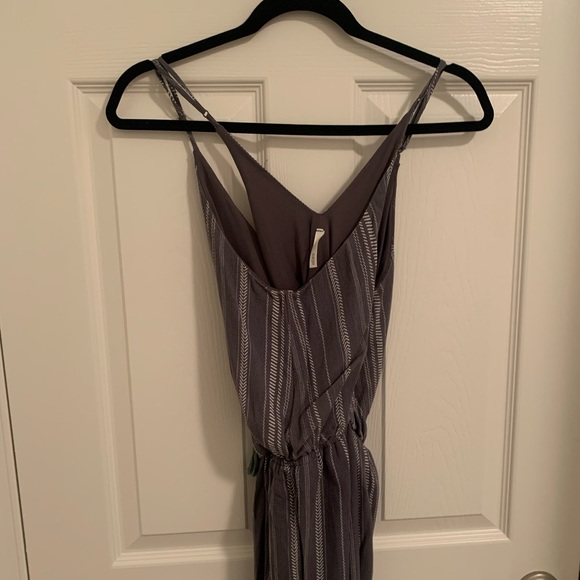 patterned jumpsuit - Picture 3 of 6